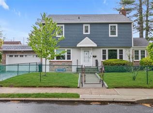 165 Linmouth Road, Malverne, NY 11565
