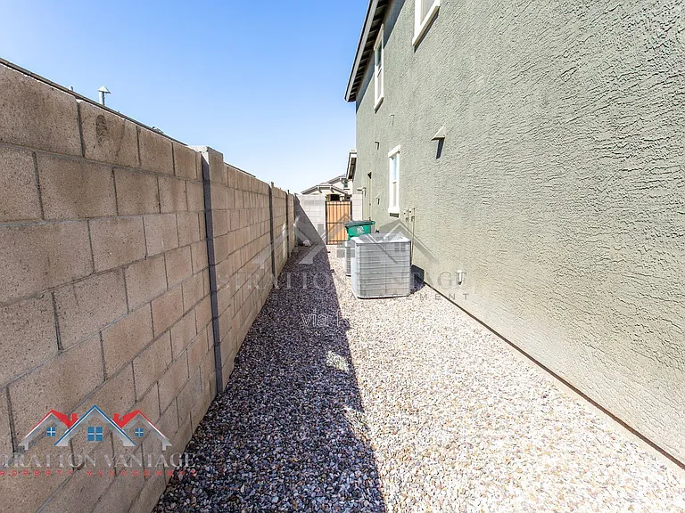 15075 W McKinley St — Photo 64
