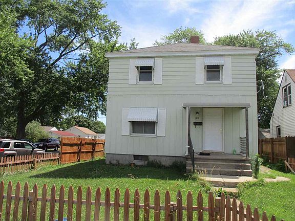 2nd image of 702 S Edison Ave