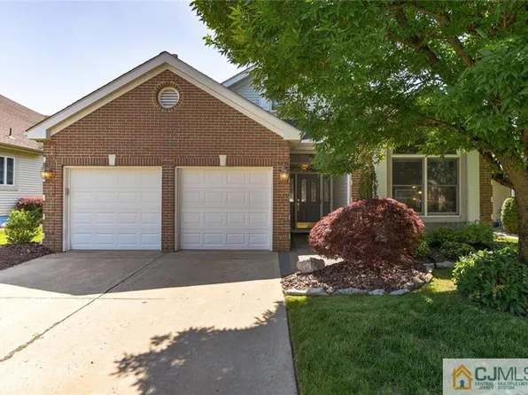 134 Chichester Rd, Monroe Township, NJ 08831