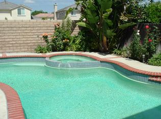 8515 Independence Ave, Canoga Park, CA 91304