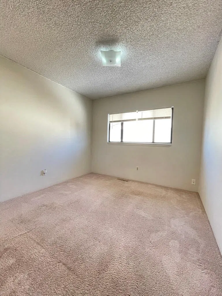 609 McCarron Ave — Photo 4