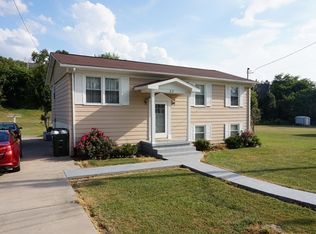 82 Green Valley Rd, Bristol, VA 24202