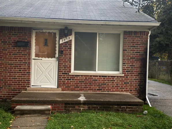 3972 Berkshire Ave #3972, Warren, MI 48091