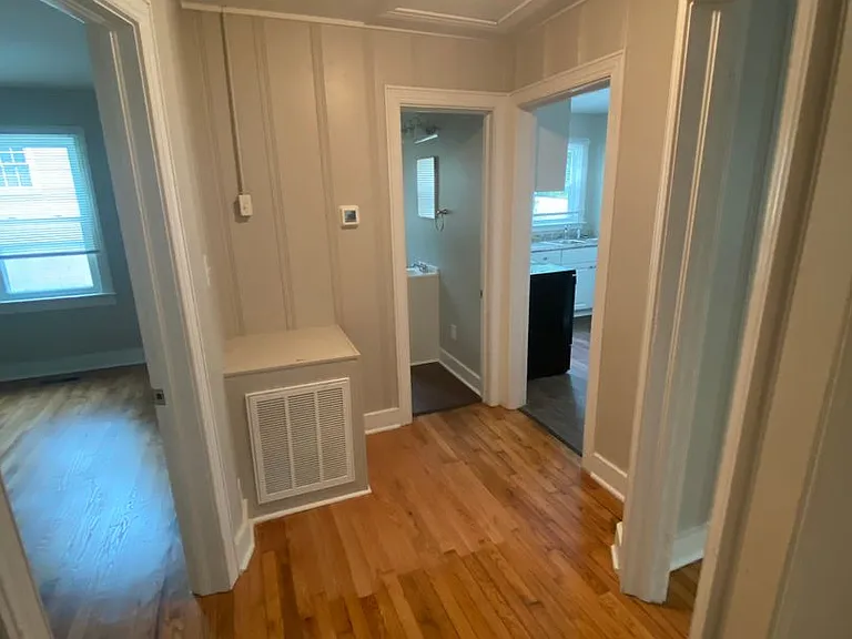 130 Oakdale Ct — Photo 10