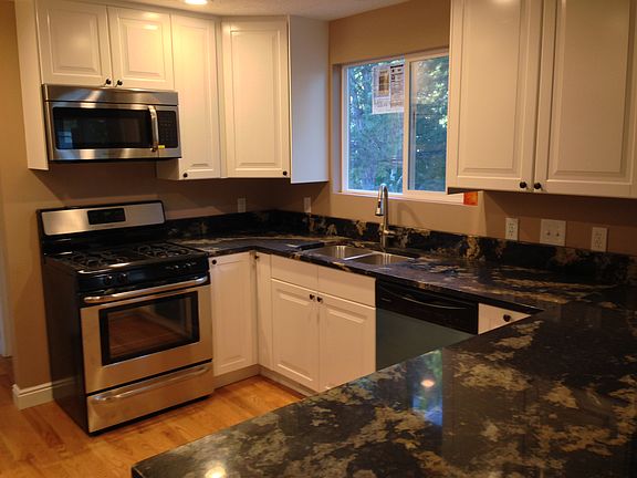 4th image of 1731 E Viscounti Dr