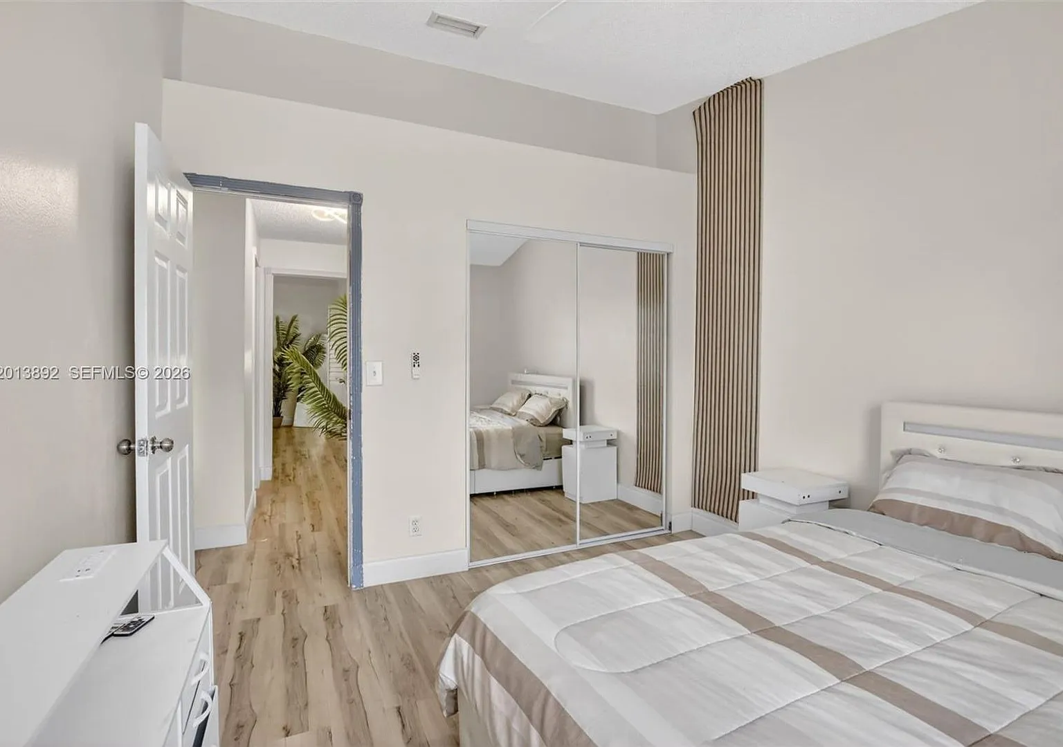 3815 Nw 122nd Ter Sunrise, Fl 33323 — Photo 4