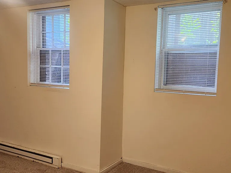 1806 D St #1 — Photo 5