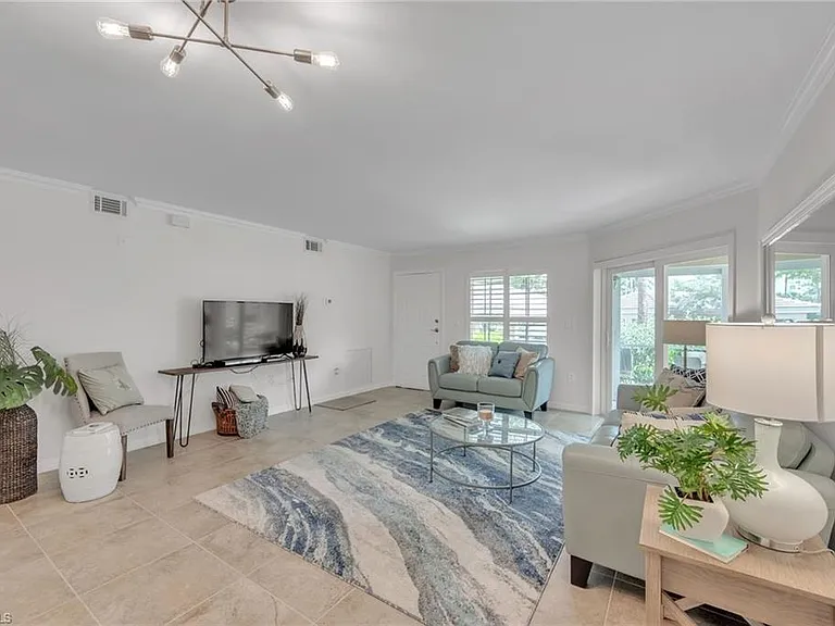5633 Turtle Bay Dr #37 — Photo 15