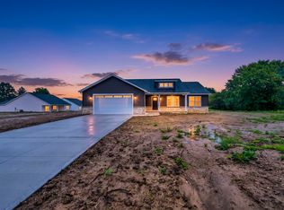 45 Clare Rd, Ontario, OH 44906