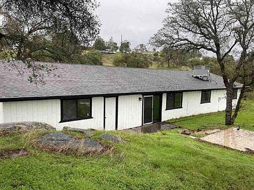 5th image of 43642 Crystal Cave Cir