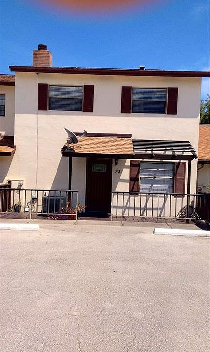 1st image of 33 Sunset Ln