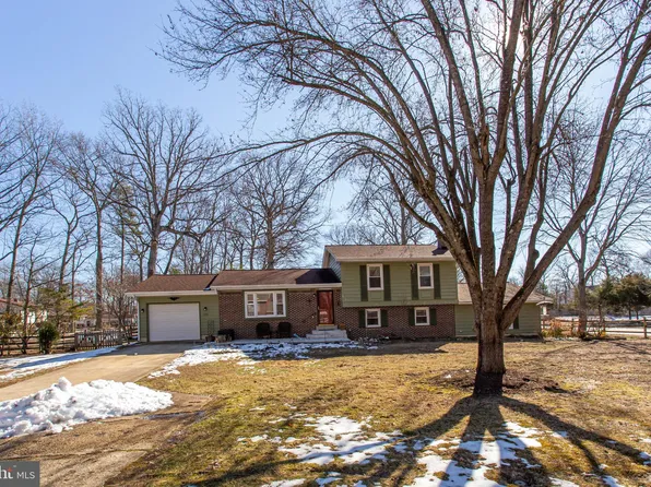 1600 Boarman Ct, Waldorf, MD 20602