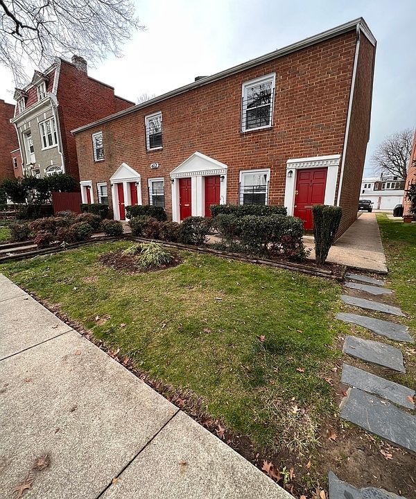 1st image of 412 N Sheppard St