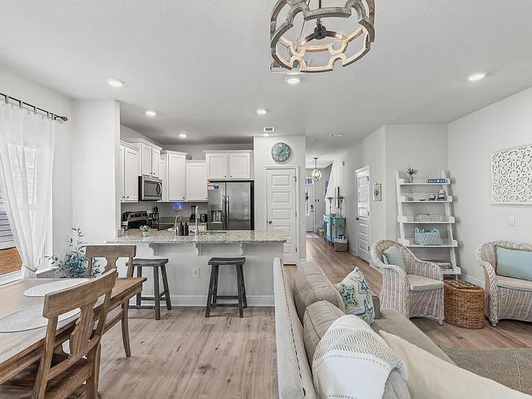 42 Sandy Cove Way — Photo 6