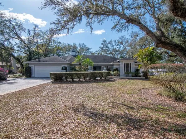 8440 Cranes Roost Dr, New Port Richey, FL 34654