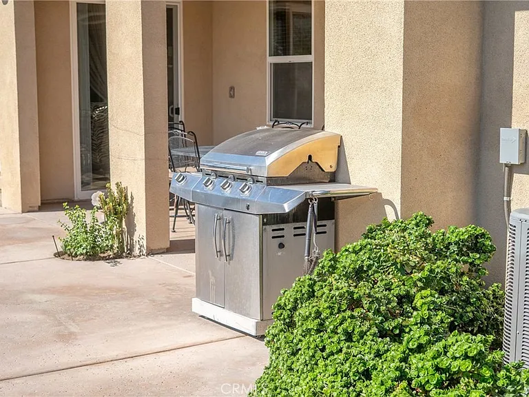 40834 Adriatico Ct — Photo 54