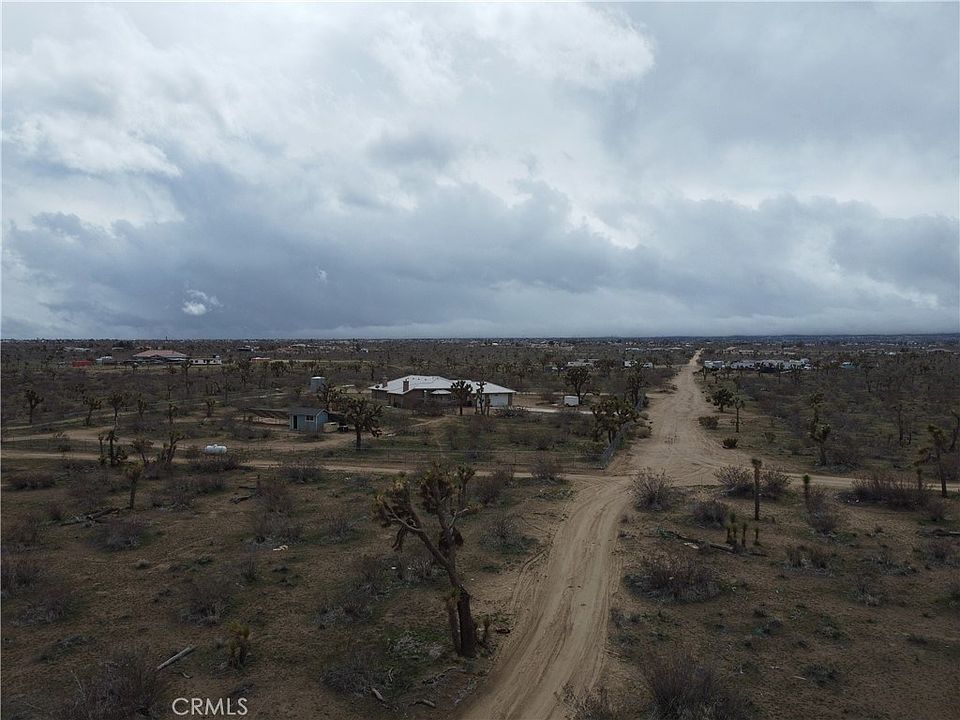 309861117 Smith Rd, Phelan, CA 92371 Zillow