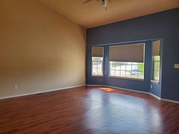 4th image of 1824 86th Ave