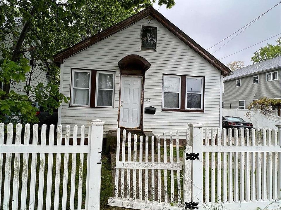 1st image of 86 Linden Avenue