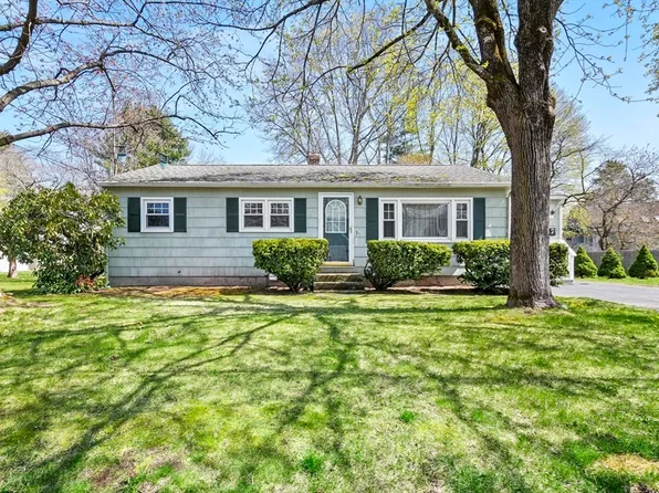 5 Hart Rd, Newburyport, MA 01950