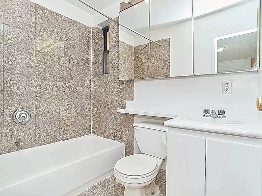 Rented by REAL New York | media 9