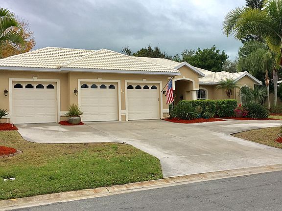 2nd image of 17 Landlubber Ln