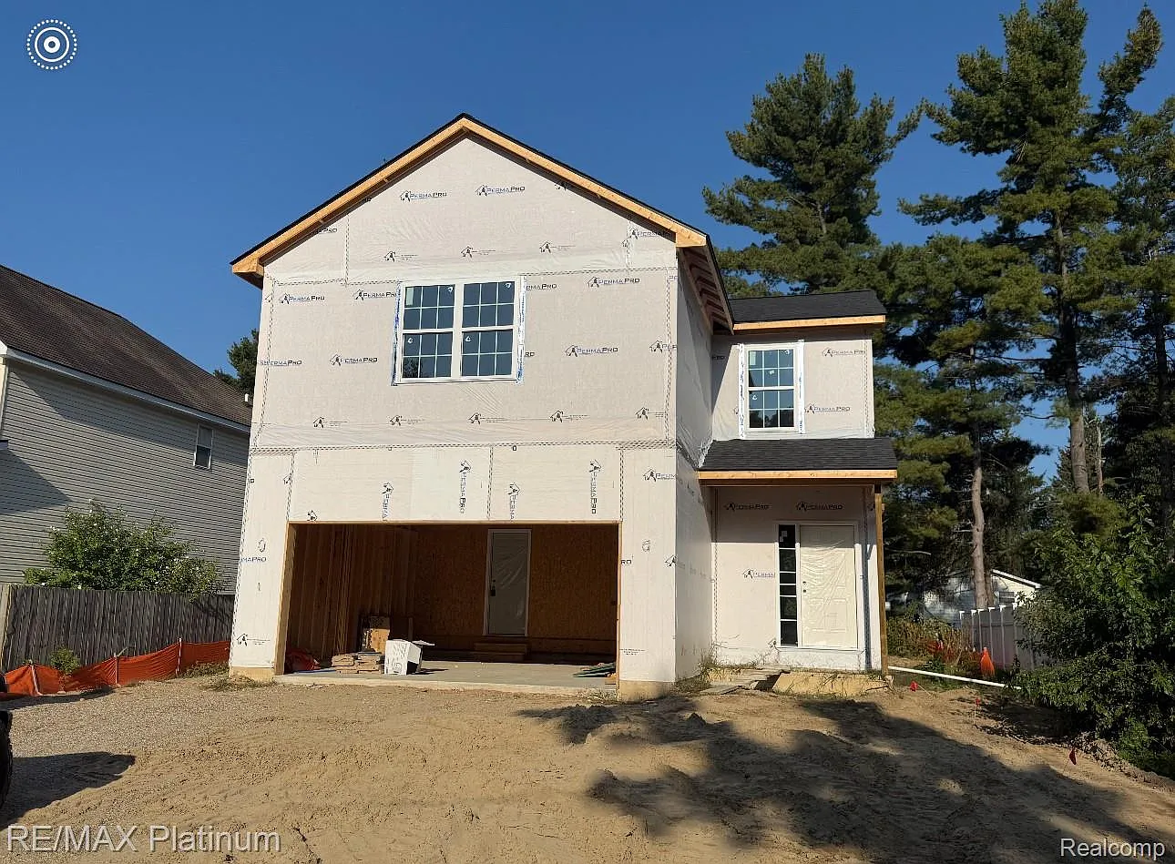 9400 Roland Dr photo 1