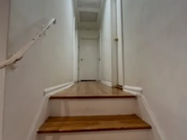 10567 Flatlands 7th Street image 6 of 9