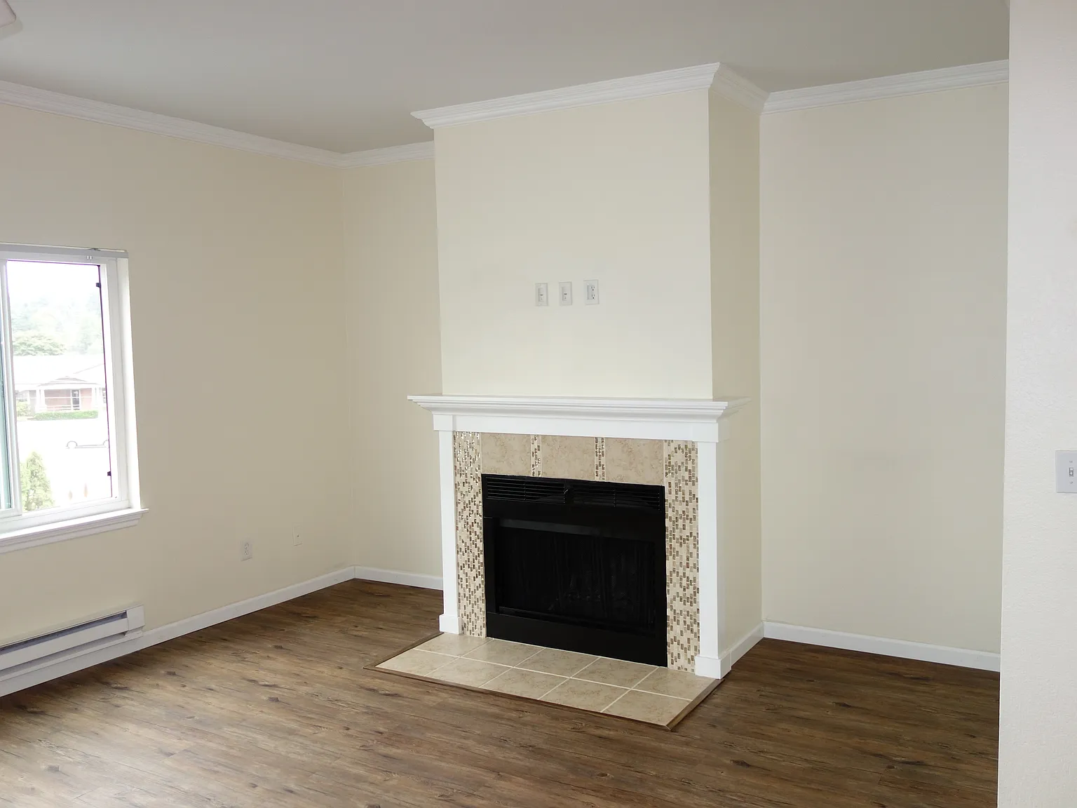 Heatherstone Park Apartments — Photo 4