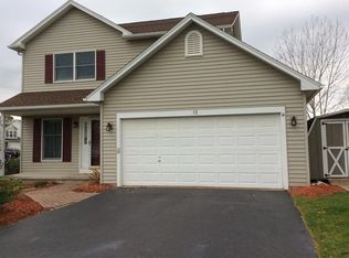 15 Elk River Rd, West Henrietta, NY 14586