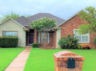 9501 S Youngs Ave, Oklahoma City, OK 73159