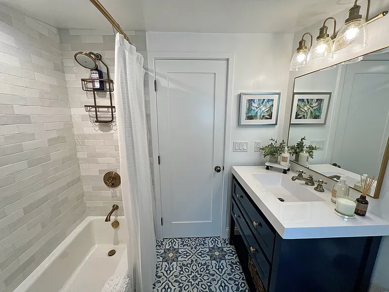 2742 S Coast Hwy — Photo 19