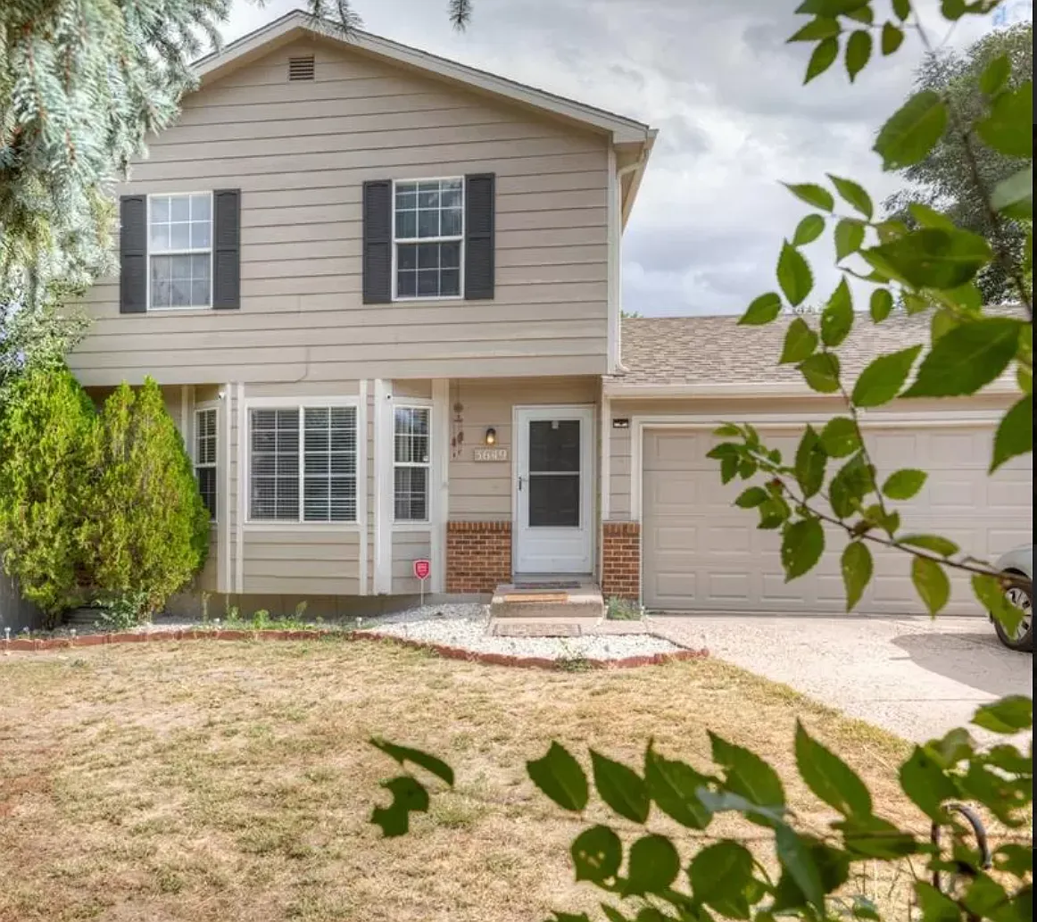 3 bed, 1714 sqft, $1,100 — Photo 1