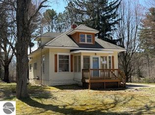 6707 W Decker Rd, Ludington, MI 49431