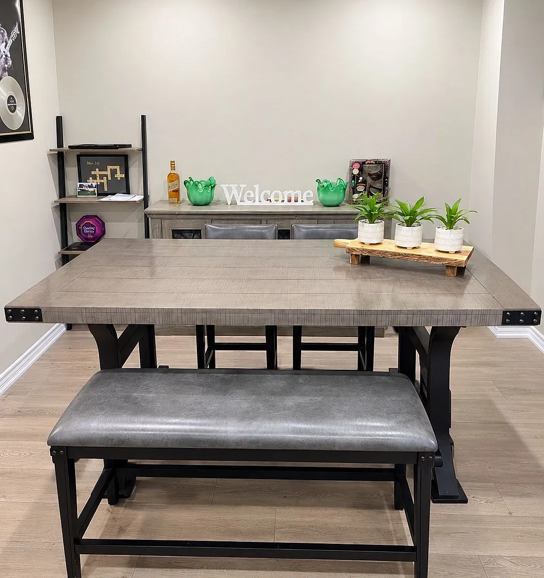 4 bed, $3,250 — Photo 4