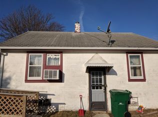 208 12th St NE, Independence, IA 50644