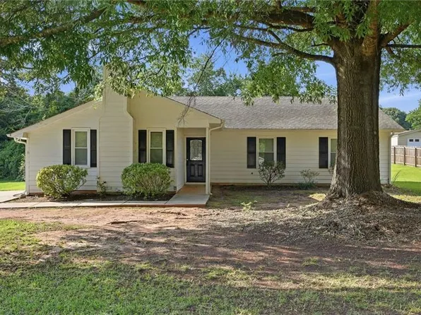 248 Helen Dr NW, Monroe, GA 30656