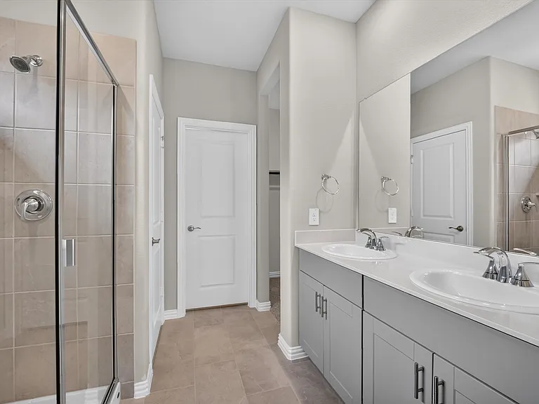 512 Dorothy Dr — Photo 15