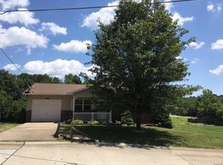 402 Sycamore St, Jackson, MO 63755