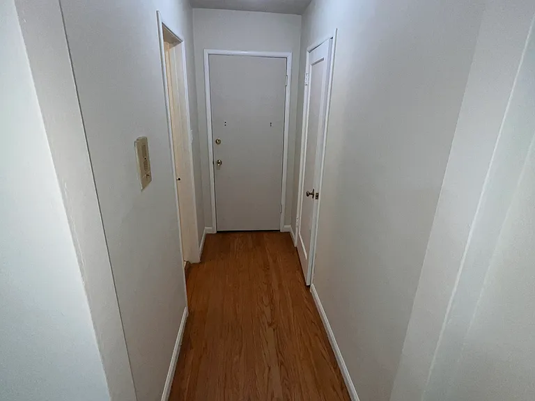 361 Vernon St #102 — Photo 13
