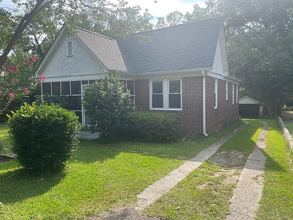 4th image of 803 Woodlawn Ave