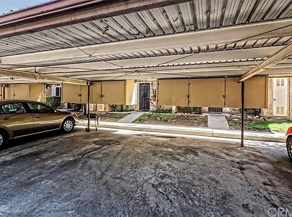 5th image of 14299 La Paz Dr APT 15