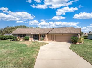 6825 Parkwood St, Sebring, FL 33876