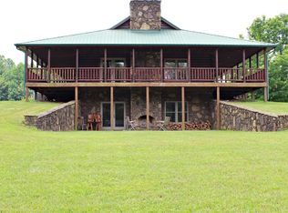 1915 Little Clifty Rd, Big Clifty, KY 42712