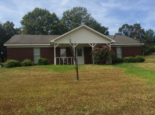1201 Robinson St, Water Valley, MS 38965