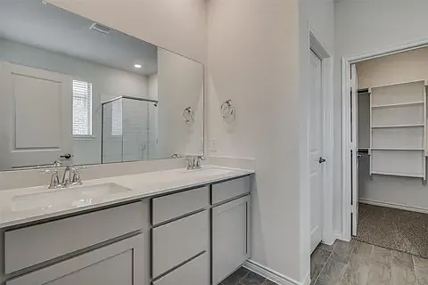 10423 Fountain Gate St — Photo 5