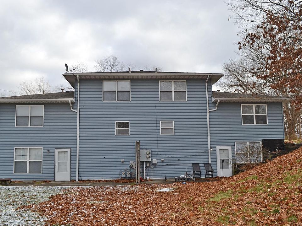 2nd image of 2184-2188 Swanson Rd