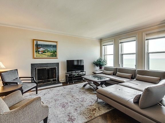 4th image of 4950 S Chicago Beach Dr #12B