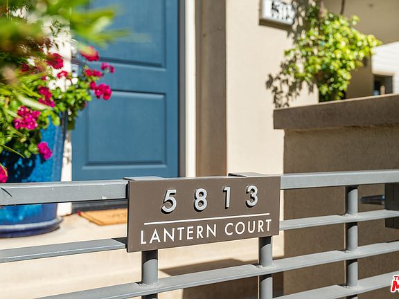 2nd image of 5813 N Lantern Ct
